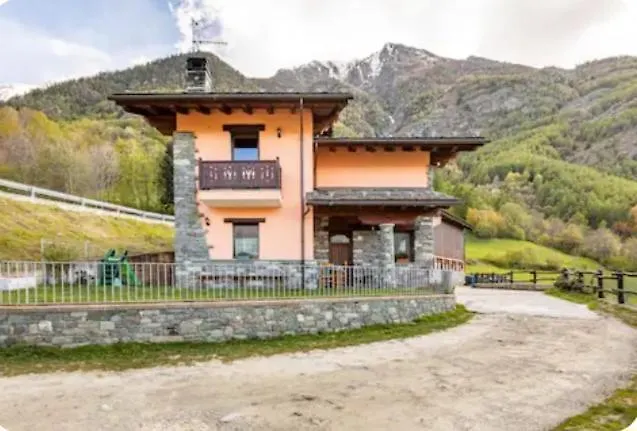 La Maison Rose